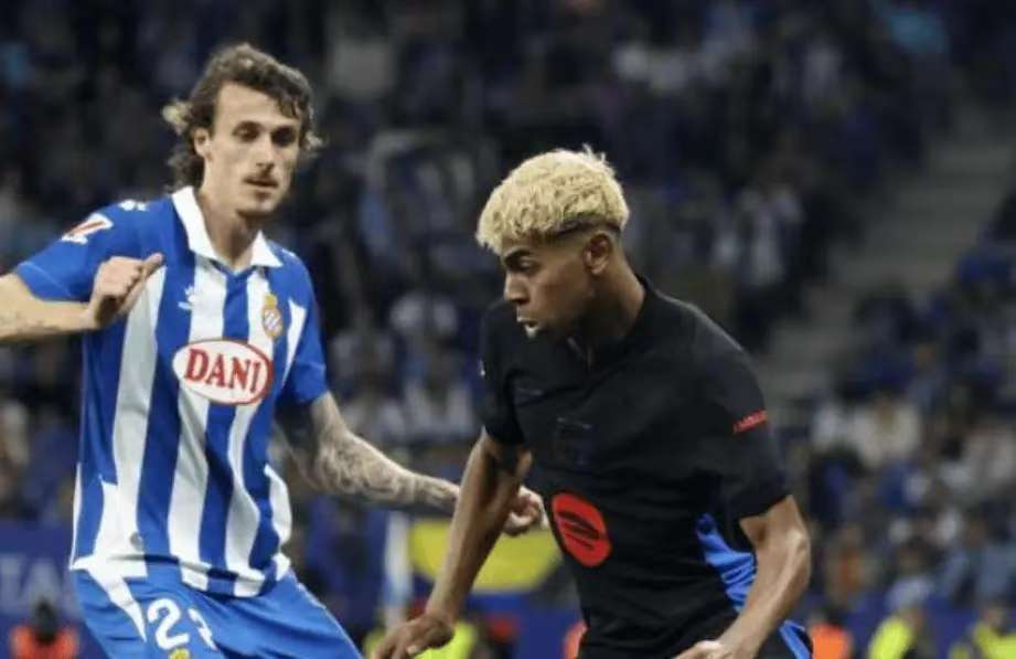 足球足球天才少年迎来国家队首秀，全场最佳